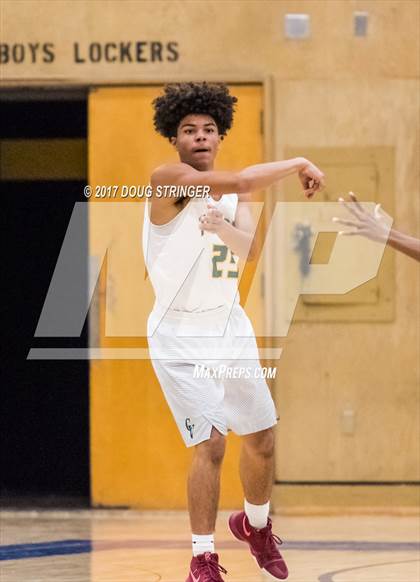 Thumbnail 3 in Castro Valley vs. Hayward (Warren Morse Memorial Tournament) photogallery.