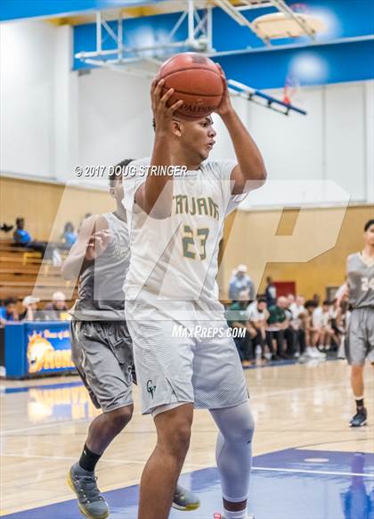 Thumbnail 3 in Castro Valley vs. Hayward (Warren Morse Memorial Tournament) photogallery.