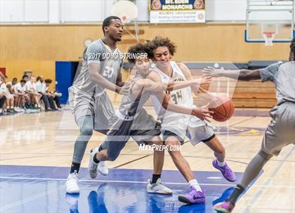 Thumbnail 1 in Castro Valley vs. Hayward (Warren Morse Memorial Tournament) photogallery.