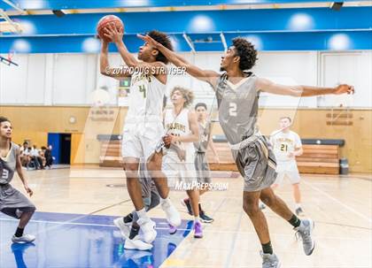 Thumbnail 1 in Castro Valley vs. Hayward (Warren Morse Memorial Tournament) photogallery.