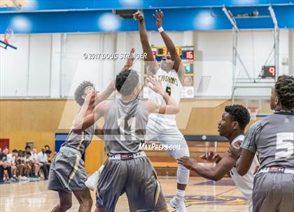 Thumbnail 1 in Castro Valley vs. Hayward (Warren Morse Memorial Tournament) photogallery.