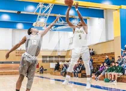 Thumbnail 2 in Castro Valley vs. Hayward (Warren Morse Memorial Tournament) photogallery.