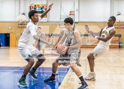 Thumbnail 3 in Castro Valley vs. Hayward (Warren Morse Memorial Tournament) photogallery.