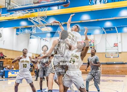 Thumbnail 1 in Castro Valley vs. Hayward (Warren Morse Memorial Tournament) photogallery.