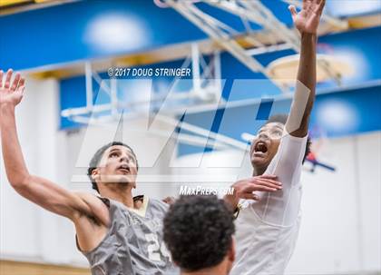 Thumbnail 2 in Castro Valley vs. Hayward (Warren Morse Memorial Tournament) photogallery.
