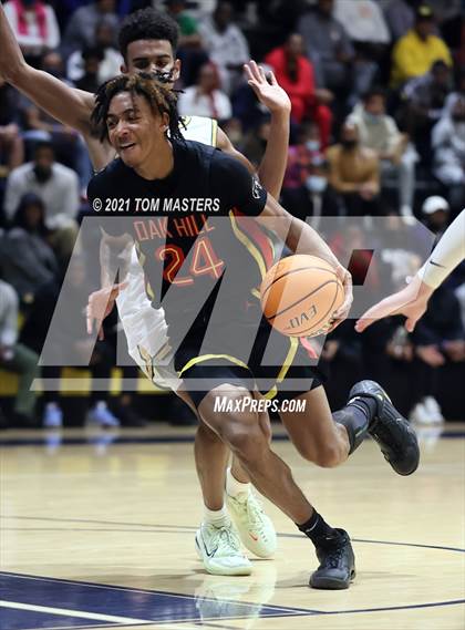 Thumbnail 1 in Greensboro Day School vs. Oak Hill Academy photogallery.