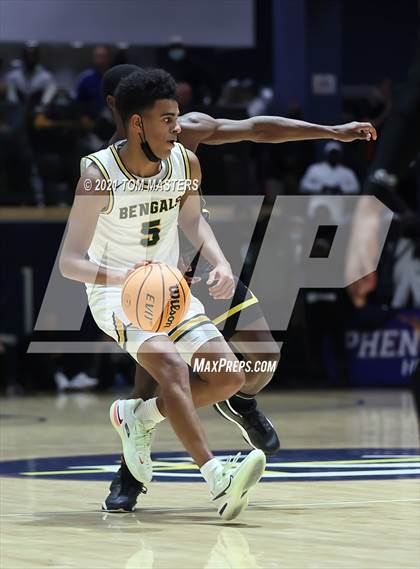 Thumbnail 3 in Greensboro Day School vs. Oak Hill Academy photogallery.