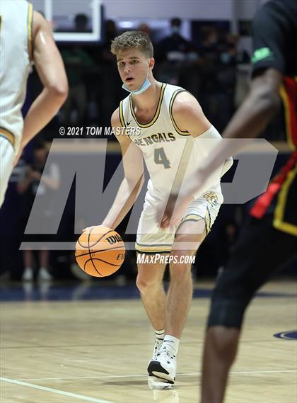 Thumbnail 1 in Greensboro Day School vs. Oak Hill Academy photogallery.