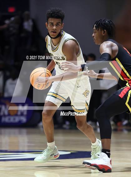 Thumbnail 2 in Greensboro Day School vs. Oak Hill Academy photogallery.
