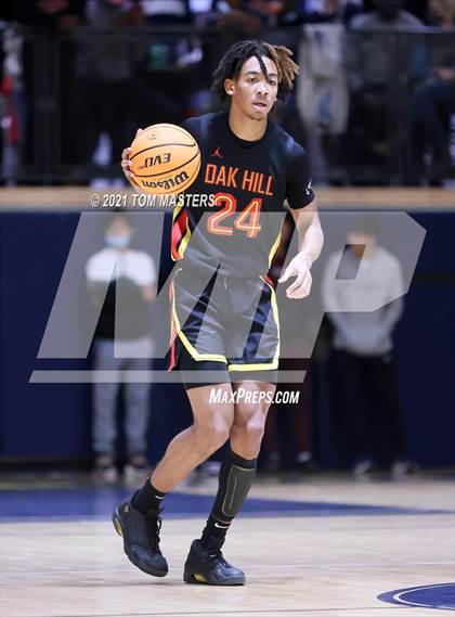 Thumbnail 1 in Greensboro Day School vs. Oak Hill Academy photogallery.