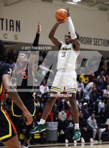 Thumbnail 2 in Greensboro Day School vs. Oak Hill Academy photogallery.