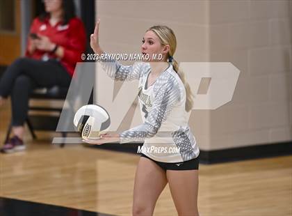 Thumbnail 2 in Delta @ Noblesville photogallery.
