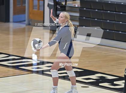 Thumbnail 2 in Delta @ Noblesville photogallery.