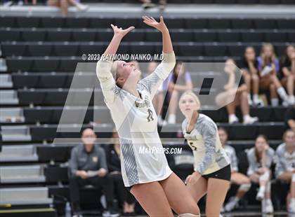 Thumbnail 3 in Delta @ Noblesville photogallery.