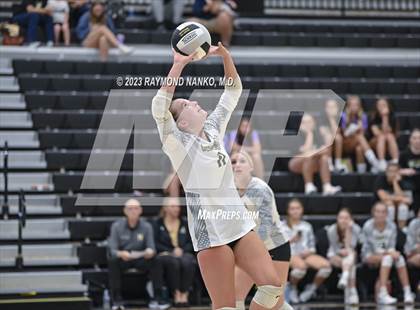 Thumbnail 1 in Delta @ Noblesville photogallery.