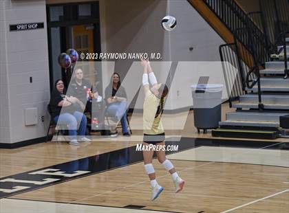 Thumbnail 3 in Delta @ Noblesville photogallery.