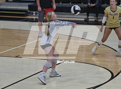 Thumbnail 2 in Delta @ Noblesville photogallery.