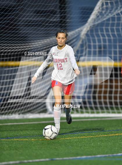 Thumbnail 1 in Fairport @ Penfield (NYSPHSAA Section V Class AA Final) photogallery.