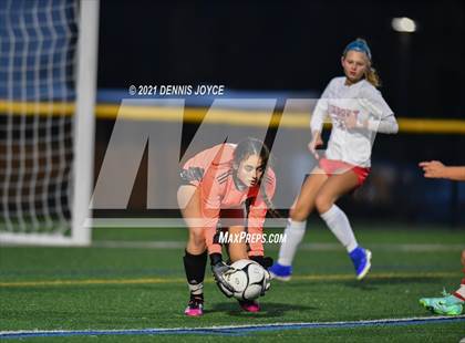 Thumbnail 2 in Fairport @ Penfield (NYSPHSAA Section V Class AA Final) photogallery.