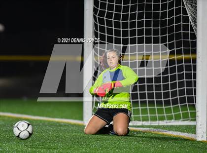 Thumbnail 3 in Fairport @ Penfield (NYSPHSAA Section V Class AA Final) photogallery.
