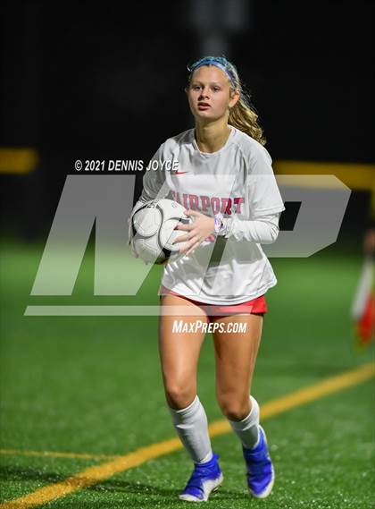 Thumbnail 3 in Fairport @ Penfield (NYSPHSAA Section V Class AA Final) photogallery.
