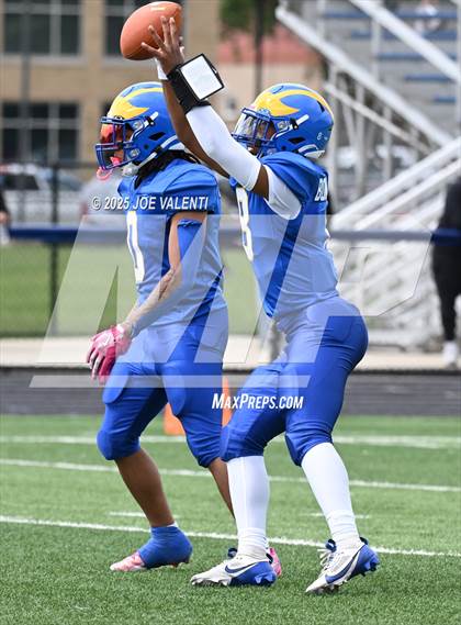 Thumbnail 1 in Southwestern @ Cleveland Hill photogallery.