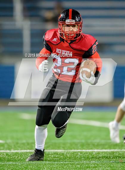 Thumbnail 3 in Plainedge vs. North Shore (Sec VIII Conf III Semifinal) photogallery.