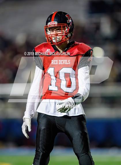 Thumbnail 1 in Plainedge vs. North Shore (Sec VIII Conf III Semifinal) photogallery.