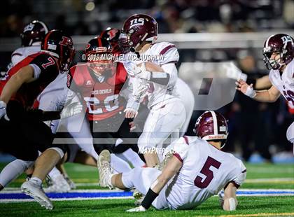 Thumbnail 2 in Plainedge vs. North Shore (Sec VIII Conf III Semifinal) photogallery.