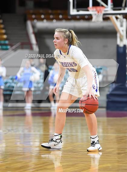 Thumbnail 1 in Cherry Creek vs. Ralston Valley (CHSAA 5A Great 8) photogallery.