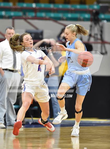 Thumbnail 2 in Cherry Creek vs. Ralston Valley (CHSAA 5A Great 8) photogallery.