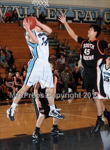 Thumbnail 2 in South Pasadena vs. Crescenta Valley (Falcon Classic) photogallery.