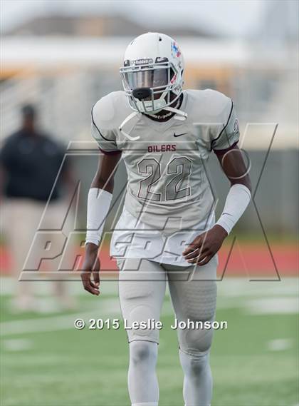 Thumbnail 2 in Dobie @ Pearland photogallery.
