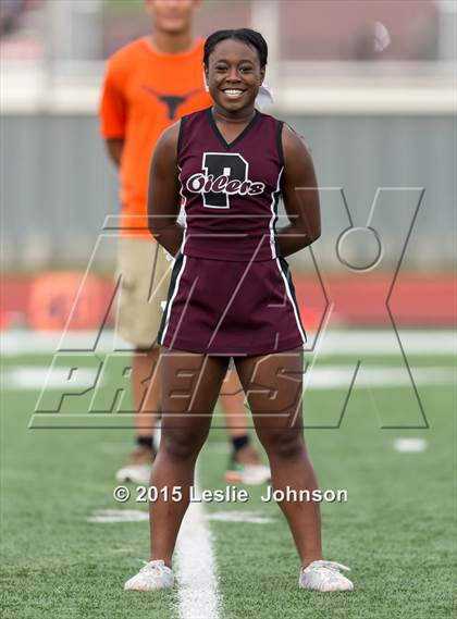 Thumbnail 2 in Dobie @ Pearland photogallery.