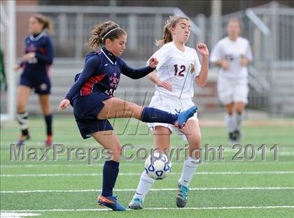 Thumbnail 3 in MacArthur vs Arlington (NYSPHSAA Class AA Final) photogallery.