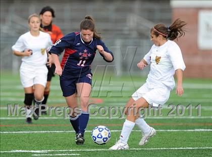 Thumbnail 2 in MacArthur vs Arlington (NYSPHSAA Class AA Final) photogallery.
