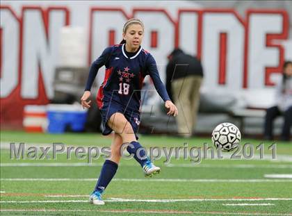 Thumbnail 2 in MacArthur vs Arlington (NYSPHSAA Class AA Final) photogallery.