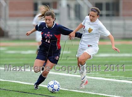 Thumbnail 1 in MacArthur vs Arlington (NYSPHSAA Class AA Final) photogallery.