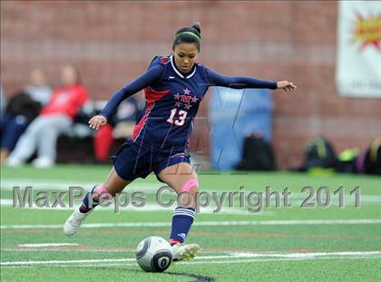 Thumbnail 2 in MacArthur vs Arlington (NYSPHSAA Class AA Final) photogallery.