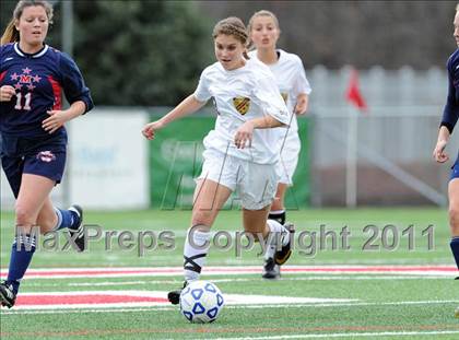Thumbnail 2 in MacArthur vs Arlington (NYSPHSAA Class AA Final) photogallery.