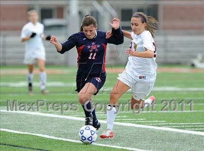 Thumbnail 2 in MacArthur vs Arlington (NYSPHSAA Class AA Final) photogallery.