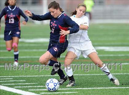 Thumbnail 3 in MacArthur vs Arlington (NYSPHSAA Class AA Final) photogallery.