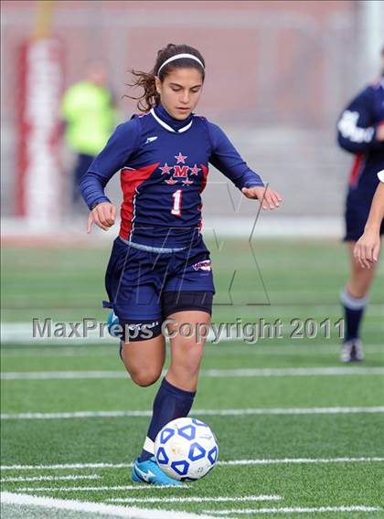 Thumbnail 3 in MacArthur vs Arlington (NYSPHSAA Class AA Final) photogallery.
