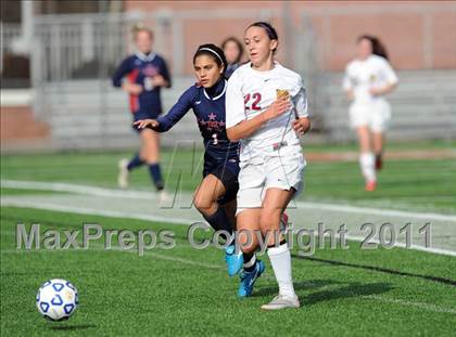 Thumbnail 2 in MacArthur vs Arlington (NYSPHSAA Class AA Final) photogallery.