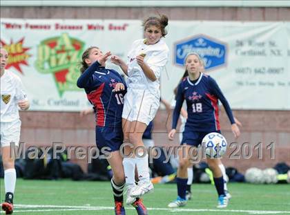 Thumbnail 2 in MacArthur vs Arlington (NYSPHSAA Class AA Final) photogallery.