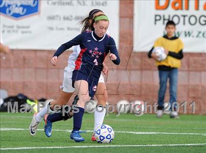 Thumbnail 3 in MacArthur vs Arlington (NYSPHSAA Class AA Final) photogallery.