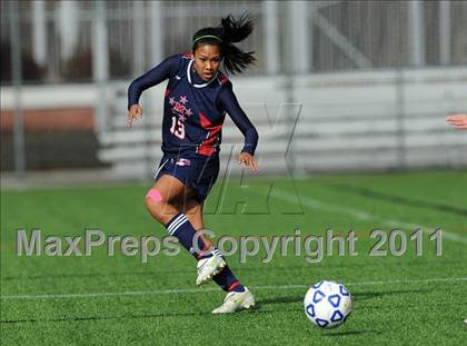 Thumbnail 2 in MacArthur vs Arlington (NYSPHSAA Class AA Final) photogallery.
