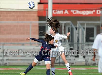Thumbnail 2 in MacArthur vs Arlington (NYSPHSAA Class AA Final) photogallery.