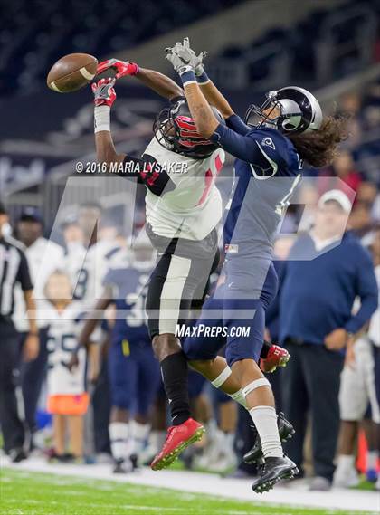 Thumbnail 2 in Cy-Ridge vs Clear Brook (UIL 6A Regional Playoff) photogallery.