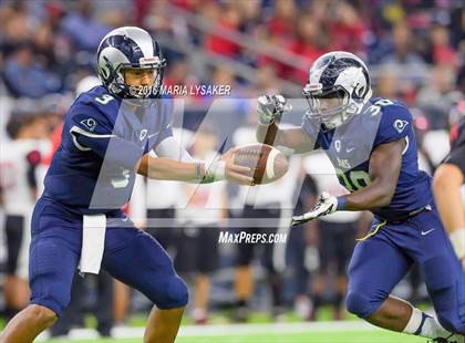 Thumbnail 2 in Cy-Ridge vs Clear Brook (UIL 6A Regional Playoff) photogallery.